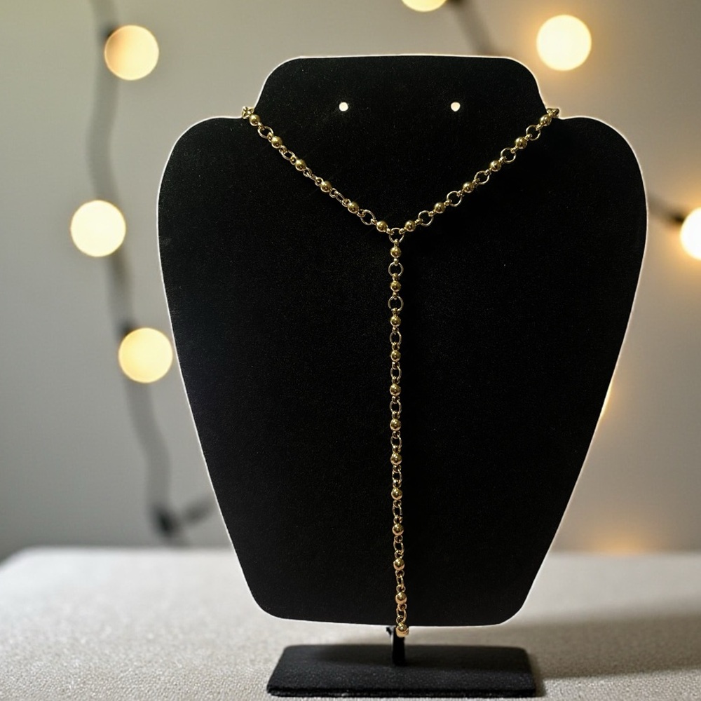 Elegant Gold Beaded Necklace